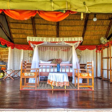 Manyara Wildlife Safari Camp Villa Zanzibar Exterior foto